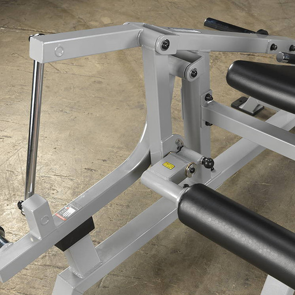 Body-Solid (LVLE) Leverage Leg Extension - Plate-Loaded Resistance Arm Close View