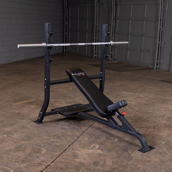 Body-Solid (SOIB250) Olympic Incline Bench - Pictured with Optional Barbell