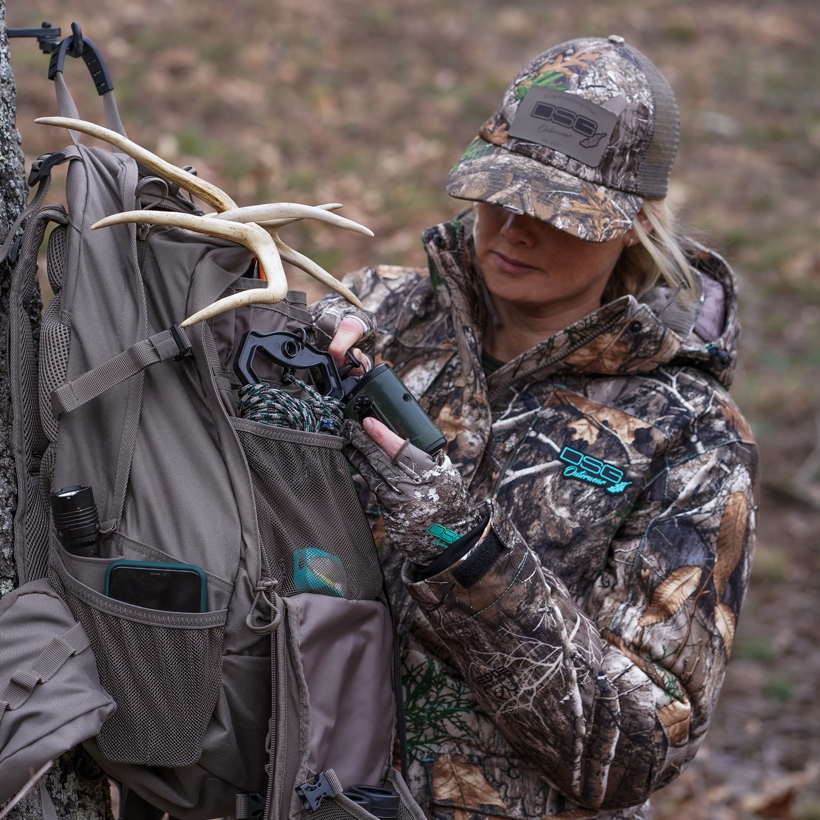 DSG Women's Kylie 3.0 3-in-1 WaterProof Hunting Jacket with Removable Hood,  Camo/Turquoise