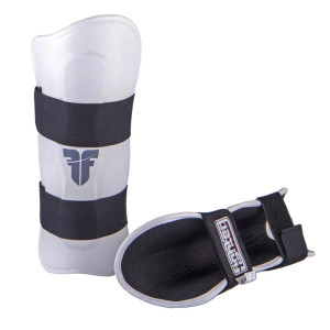 Shin Guard Fighter Ergo - white, FSG-001W