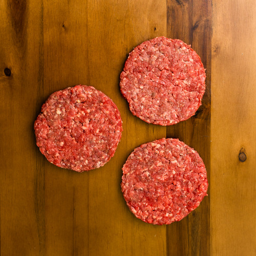 At Halal Editions, we are known for being the burger specialists. Our 100% Black Angus Beef burgers have a perfect blend of Chuck and Brisket to ensure the most delicious, juicy burger possible! Sourced exclusively from grass-fed, naturally reared farms to ensure only the best flavour possible.