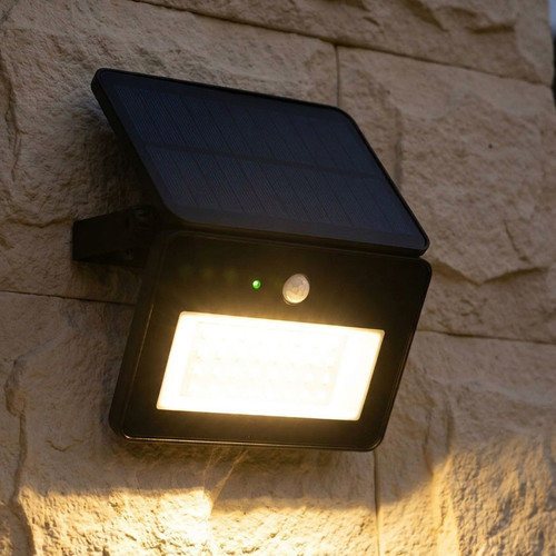 LED Solar Flood Light Black 15W Tri-CCT 1200lm IP65 Motion Sensor