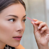 Stainless Steel Eyebrow Tweezers plucking eyebrow