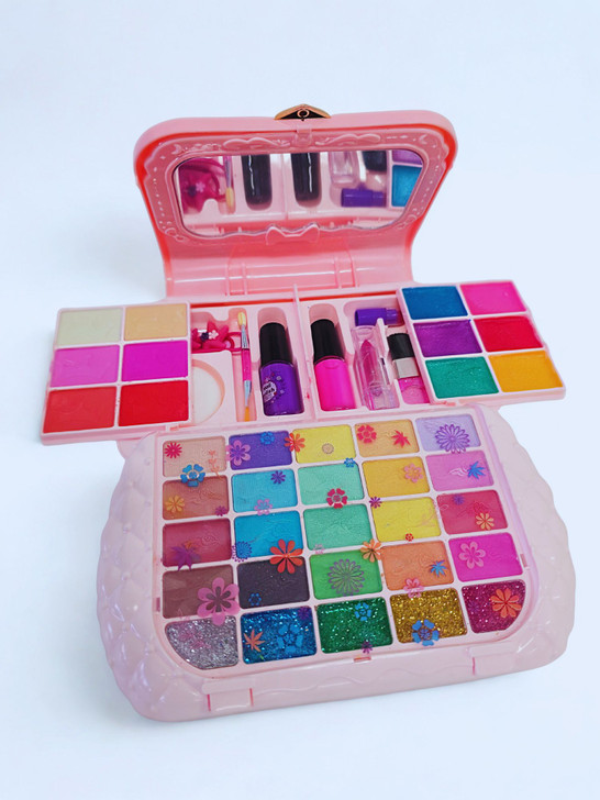 Girls makeup set K&MU NZ opne again