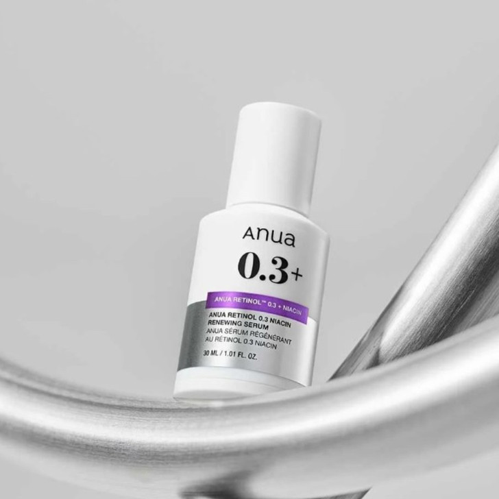 Anua Retinol 0.3 Niacin Renewing Serum reduces fine lines