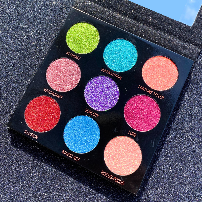 Revolution Pressed Glitter Eyeshadow Palette Abracadabra