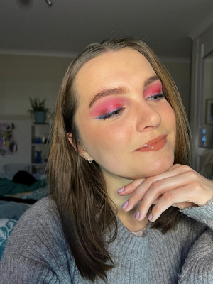 How to apply mascara like a pro!