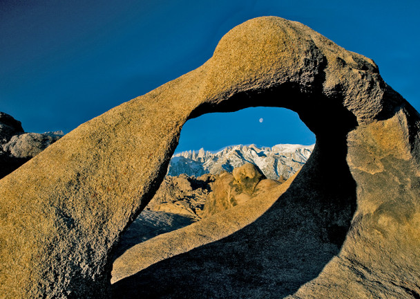 Mobius Arch, Alabama Hills, CA - Postcard