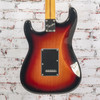 Fender American Professional Classic Stratocaster, Maple Fingerboard, 3-Color Sunburst
