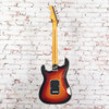 Fender American Professional Classic Stratocaster, Maple Fingerboard, 3-Color Sunburst