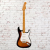 Fender - Vintera II '50s Stratocaster - Electric Guitar - Maple Fingerboard - 2-Color Sunburst - with  Deluxe Gigbag (0149012303)