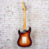 Fender - Vintera III Late '60s Stratocaster - Electric Guitar with  Rosewood Fingerboard - 3-Color Sunburst - with  Deluxe Gigbag (0149170300)