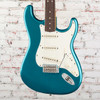 Fender - Vintera III Late '60s Stratocaster - Electric Guitar w/ Rosewood Fingerboard - Ocean Turquoise - w/ Deluxe Gigbag