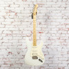 Fender Juanes Stratocaster, Maple Fingerboard, Luna White