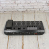 LIne 6 - Helix Floor Multi-Effect w/ Gator Road Case - USED