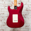 Squier Classic Vibe '60s Stratocaster, Laurel Fingerboard, Candy Apple Red