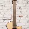 Yamaha NTX1 Nylon String Acoustic-Electric Guitar - Natural