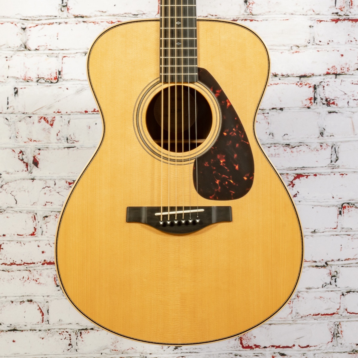 Yamaha - LS26R Handcrafted 26 Series - Small Body Acoustic Guitar