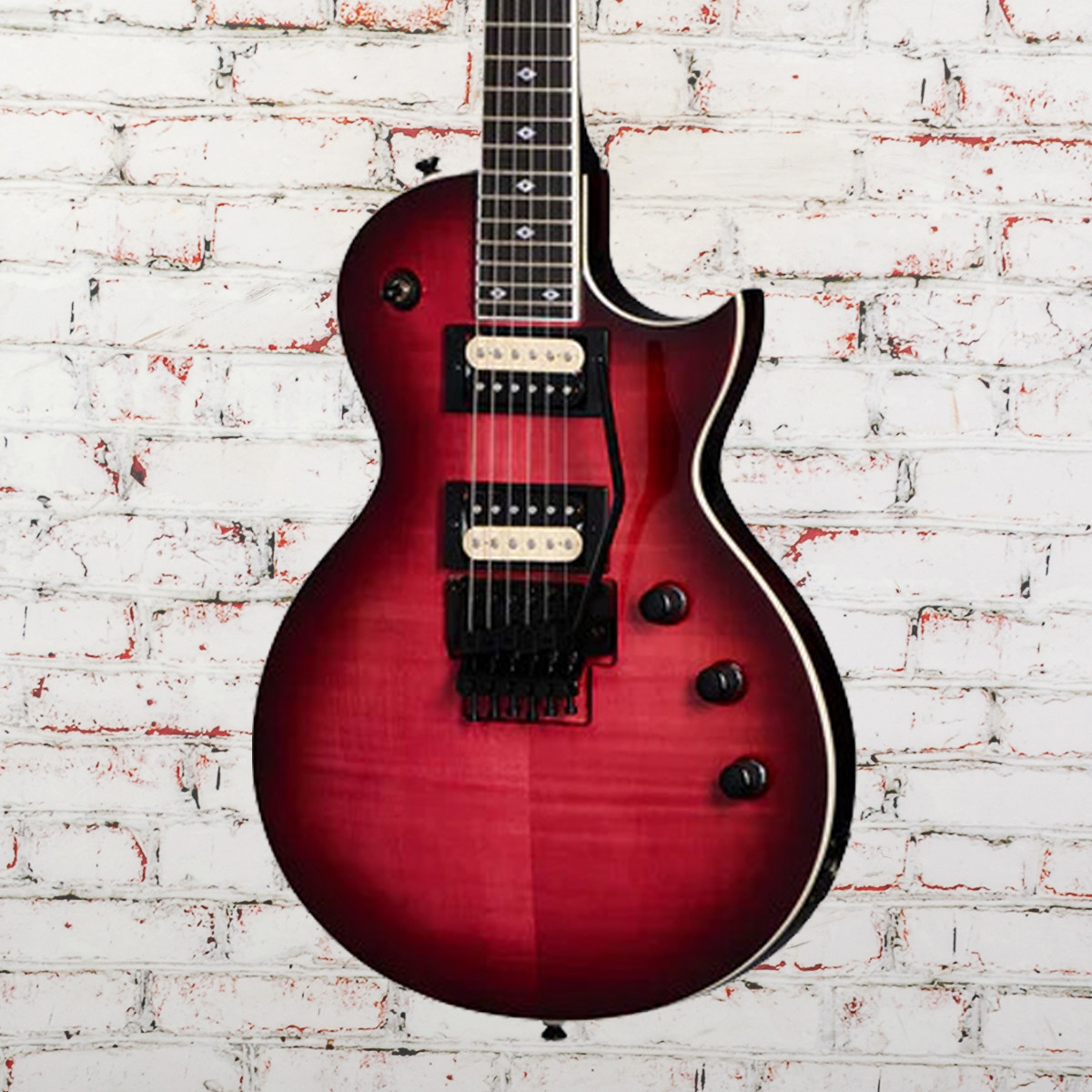 Kramer - Assault Figured - Electric Guitar - Magenta Perimeter