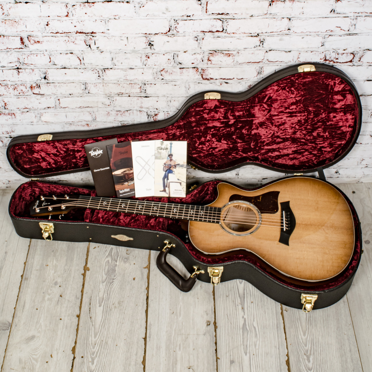 Taylor - 512ce - Grand Concert Acoustic-Electric Guitar