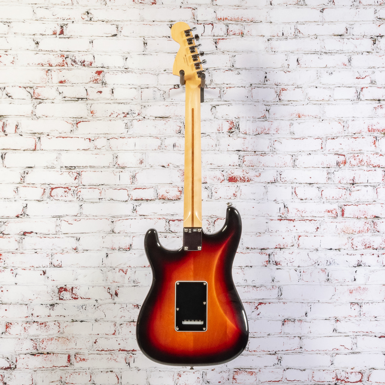 ギター Fender USA / Stratocaster Amazon.com: Fender American Ultra II Stratocaster HSS
