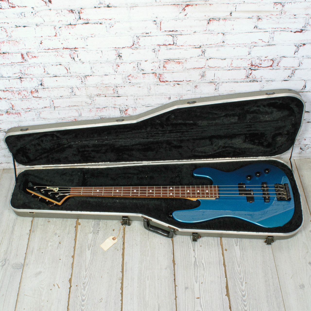 Charvel - Model 2B - Bass Guitar - Blue Metallic - w/OHSC - x1998