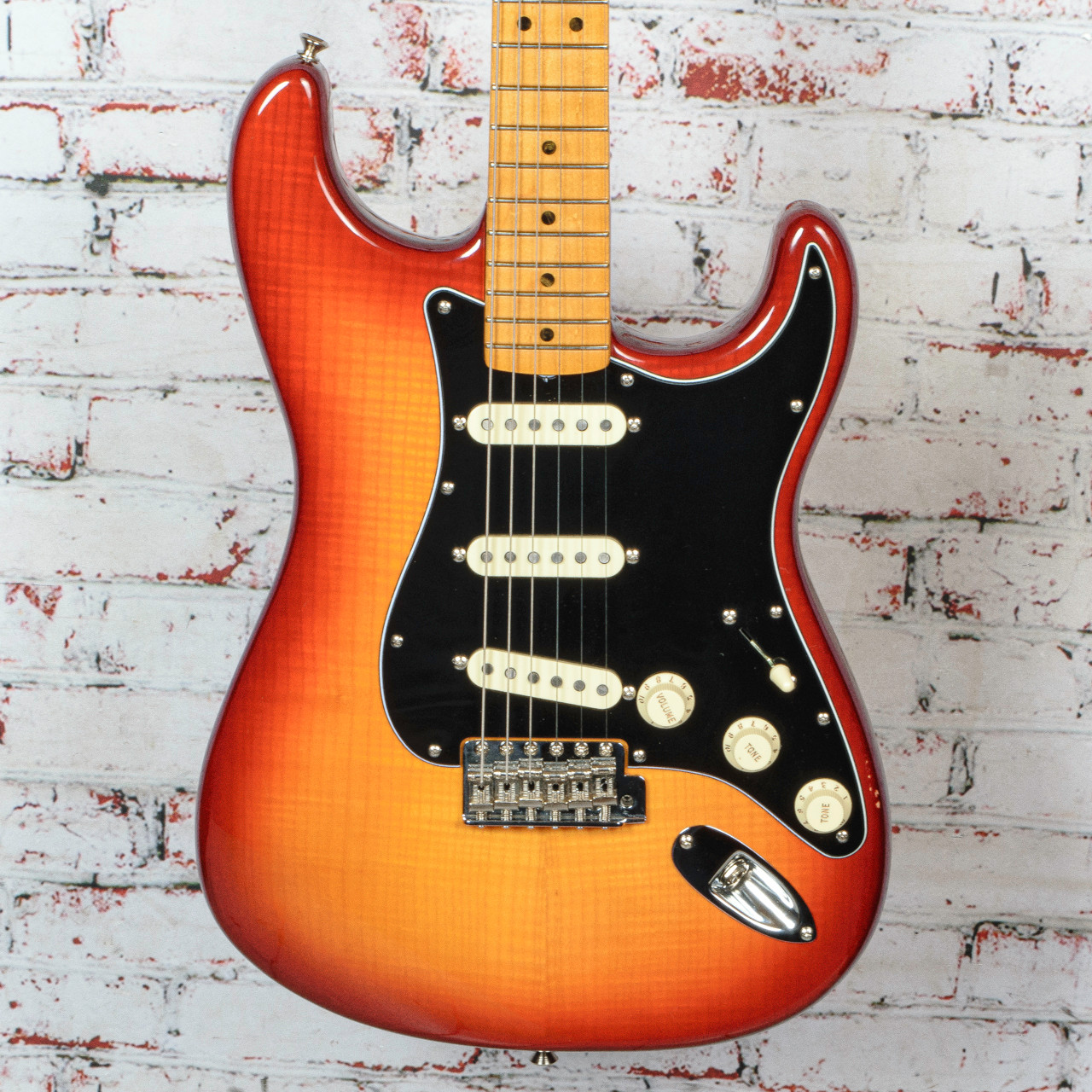 Fender - 2019 Rarities Flame Ash Top Stratocaster Electric Guitar