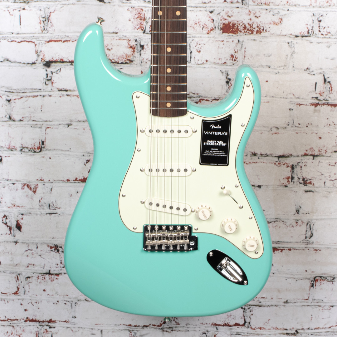 Fender - Vintera III Early '60s Stratocaster - Electric Guitar