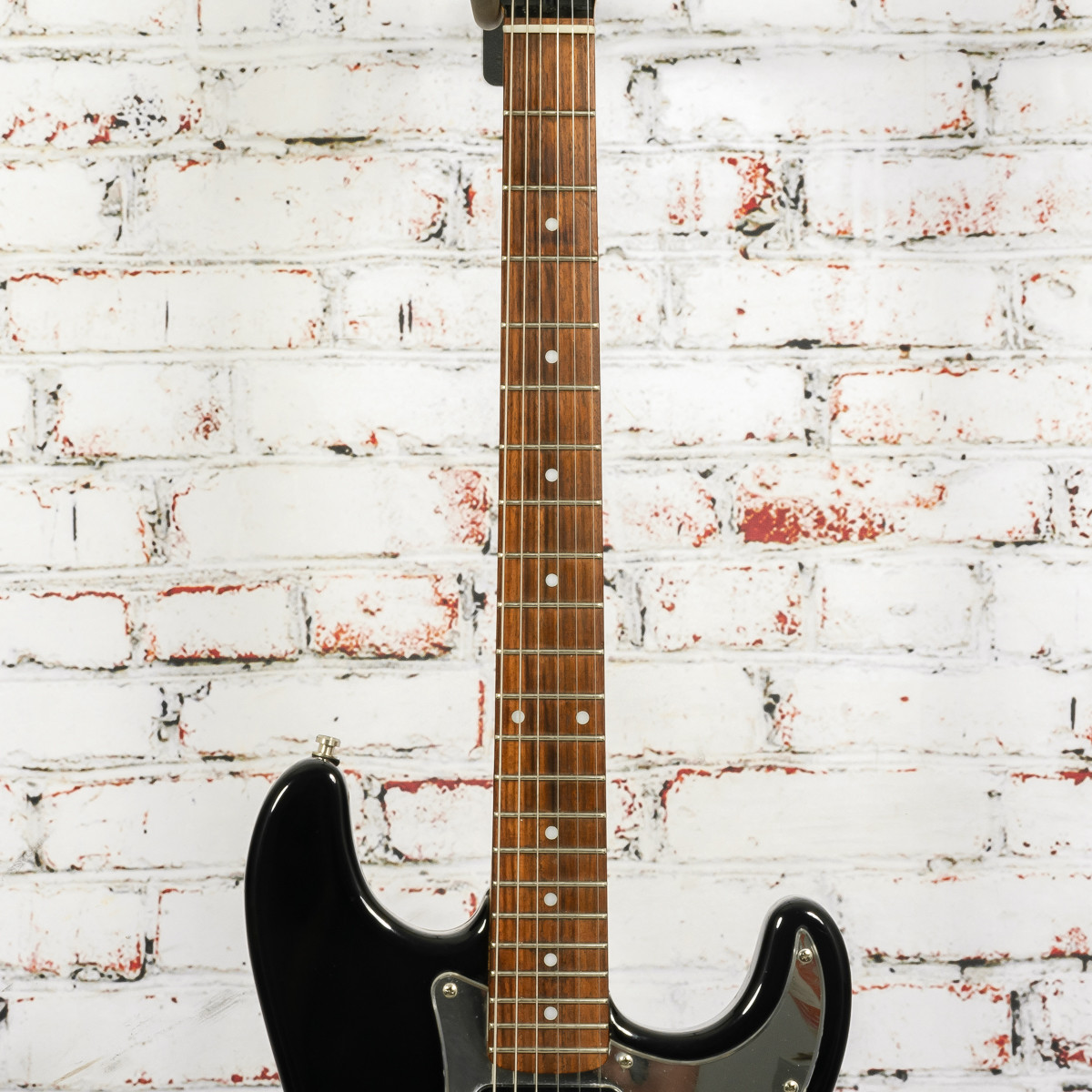 Squier - Standard Series Stratocaster Electric Guitar - Black with