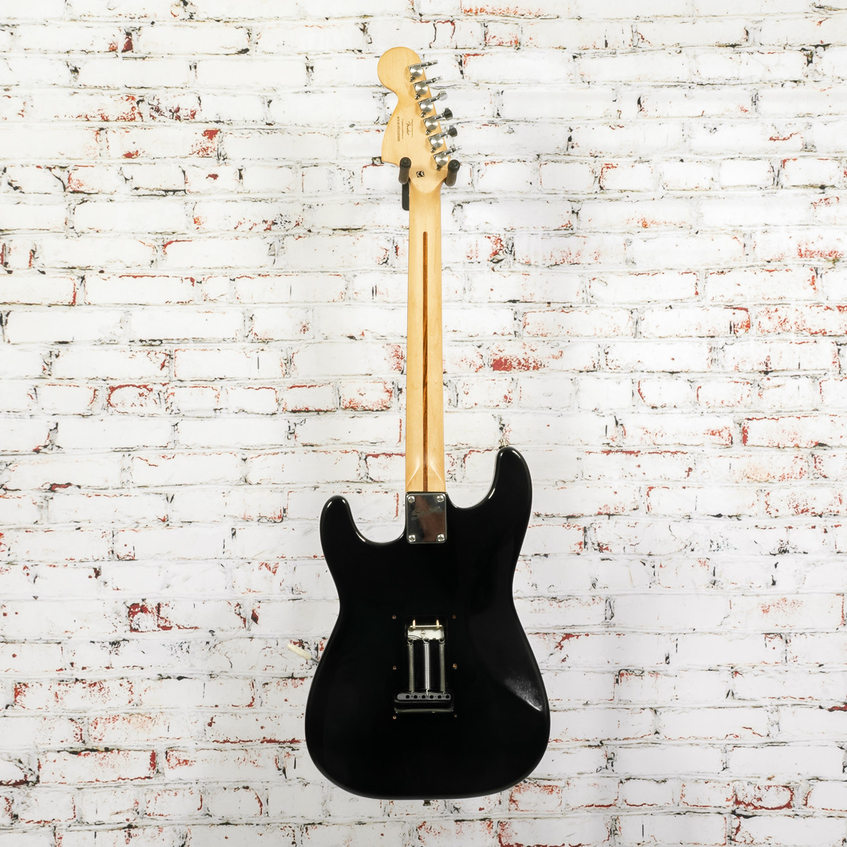 Squier - Standard Series Stratocaster Electric Guitar - Black with