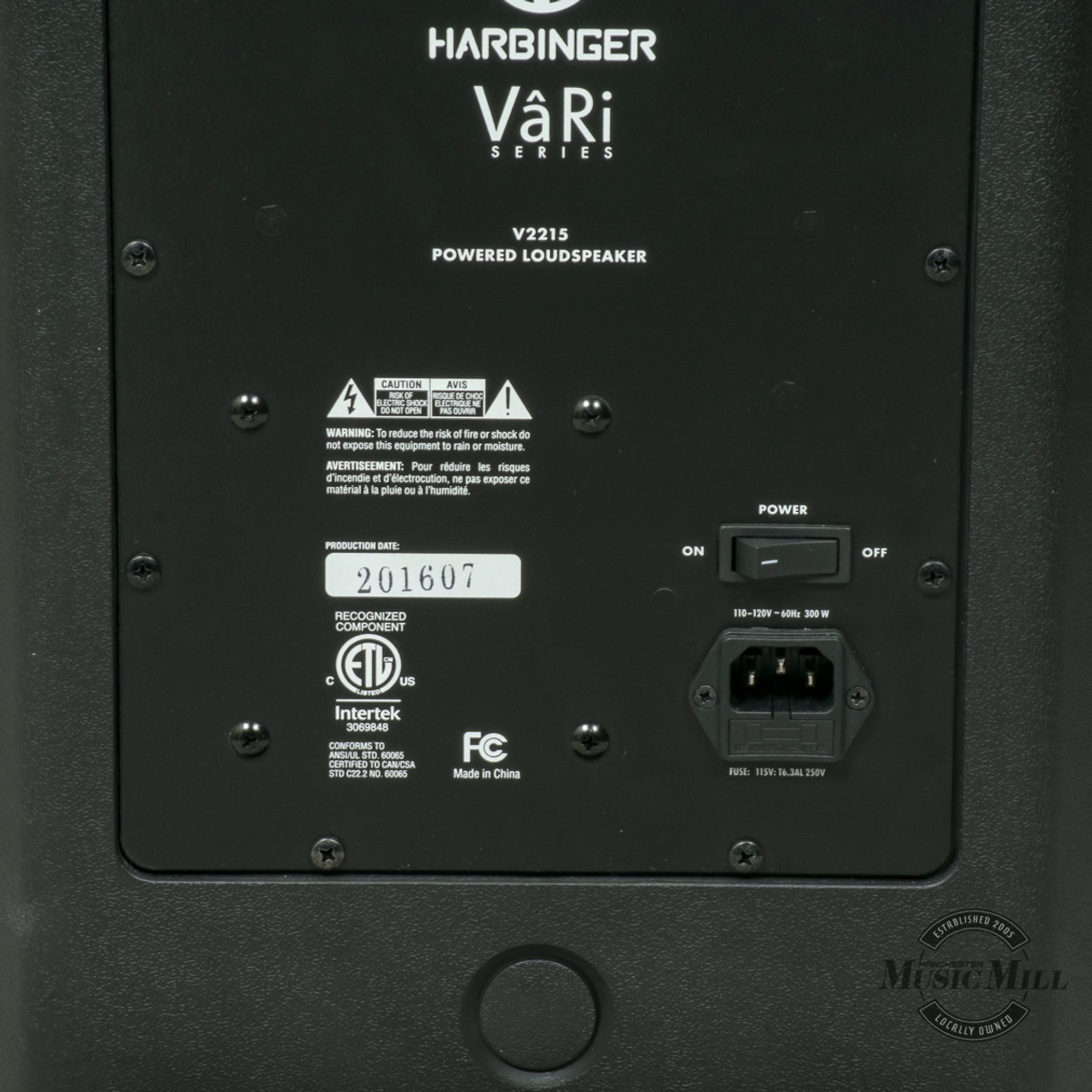 harbinger speakers v2215