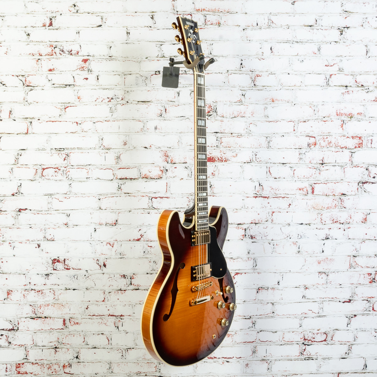 Yamaha SA2200 Brown Semi-Hollow Electric Guitar Brown Sunburst