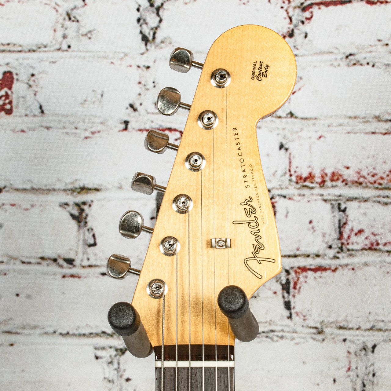 Vintage　w/　Hardshell　x0560　Chocolate　Stratocaster®　3-Color　Rosewood　1959　Guitar　Electric　Case　Sunburst　Fender　(9235000562)　Fingerboard　NOS　Custom　Deluxe