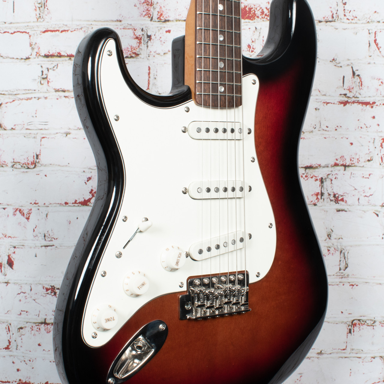 used classic vibe strat