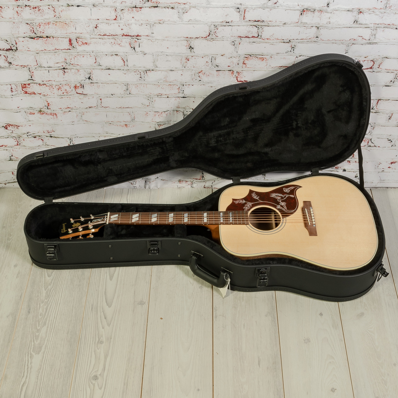 Gibson Hummingbird Studio Walnut Acoustic Guitar Natural