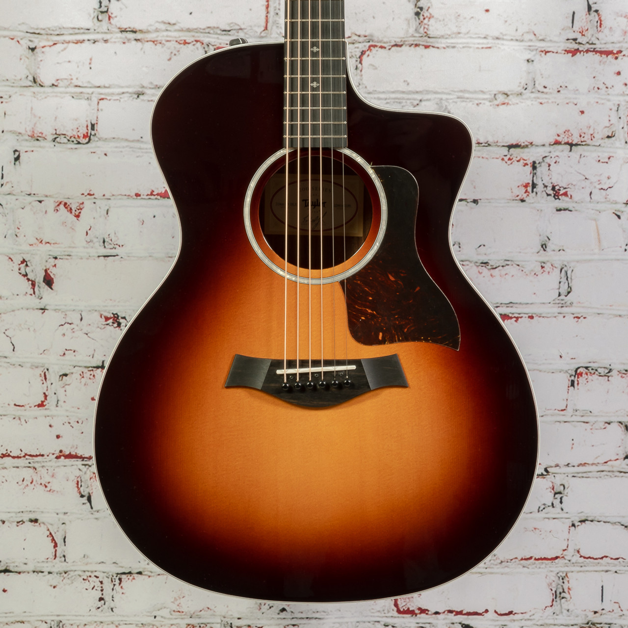 taylor guitar tobacco sunburst