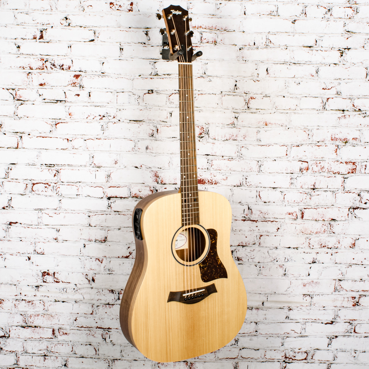 Taylor - BBTe Walnut - Travel Acoustic-Electric Guitar