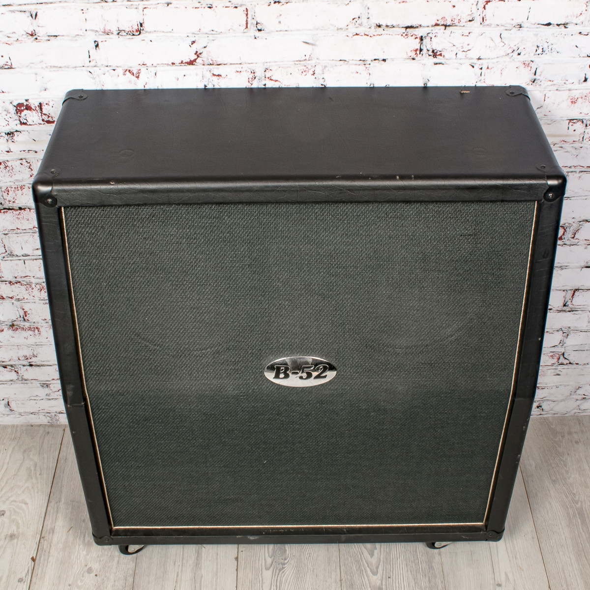 b52 4x12 cabinet