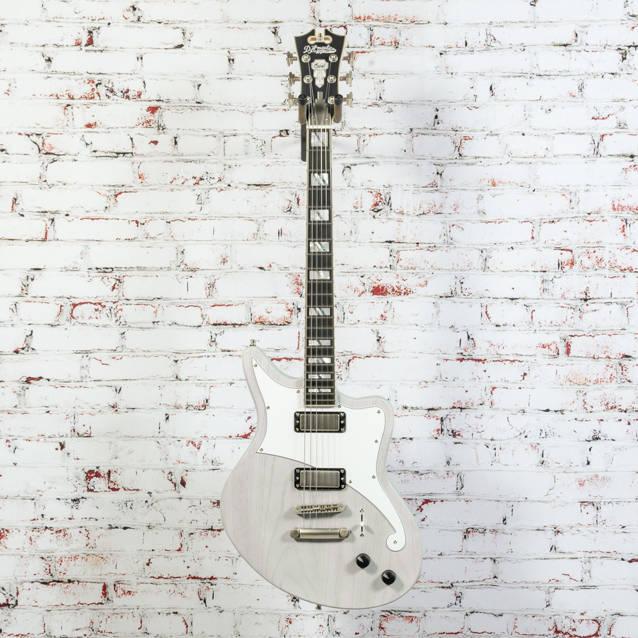 D'Angelico Deluxe Bedford LE Electric Guitar Satin White Wash MMM Exclusive