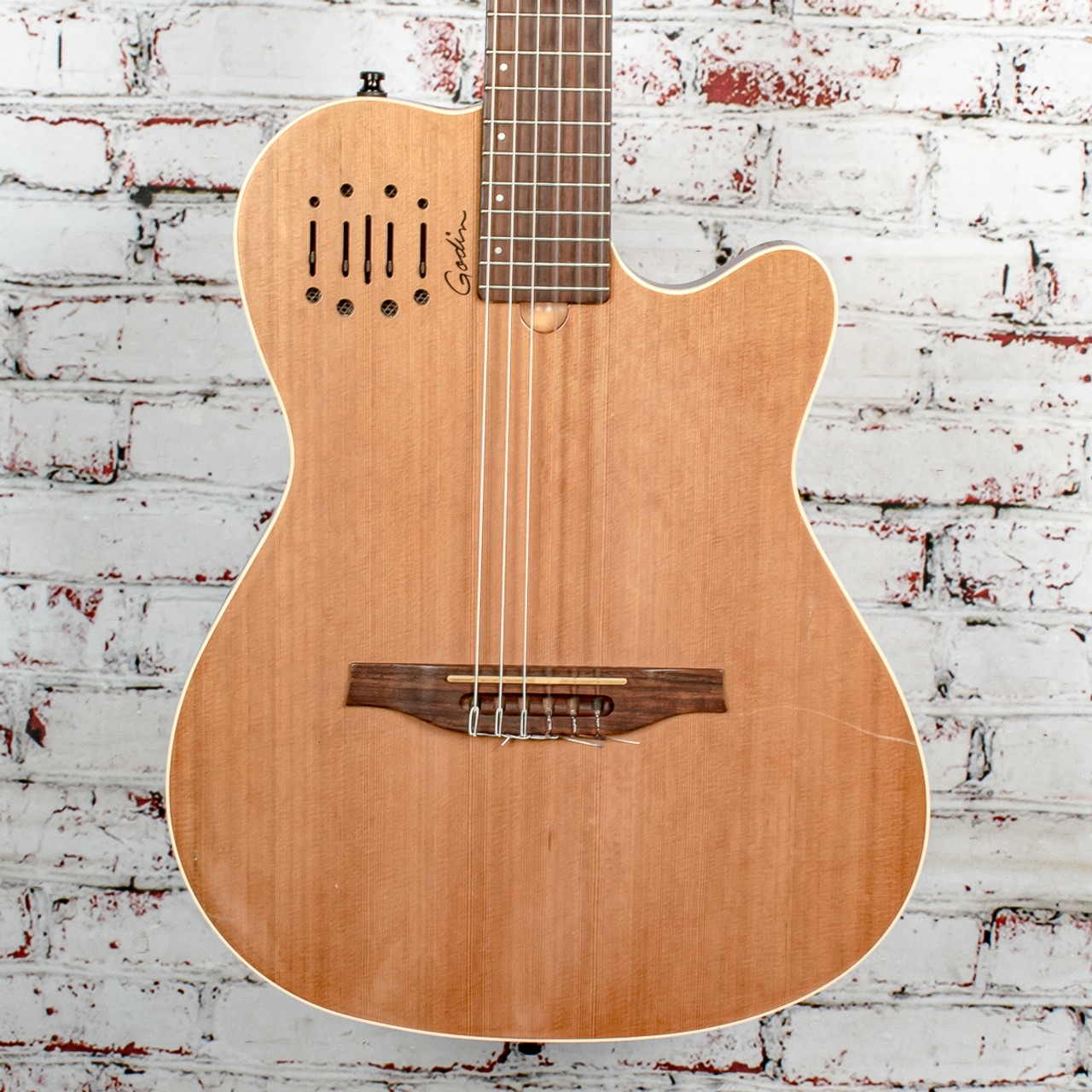 Godin Multiac Nylon Encore Acoustic-Electric Guitar, Cedar/Maple w/ Bag  x3103 (USED)