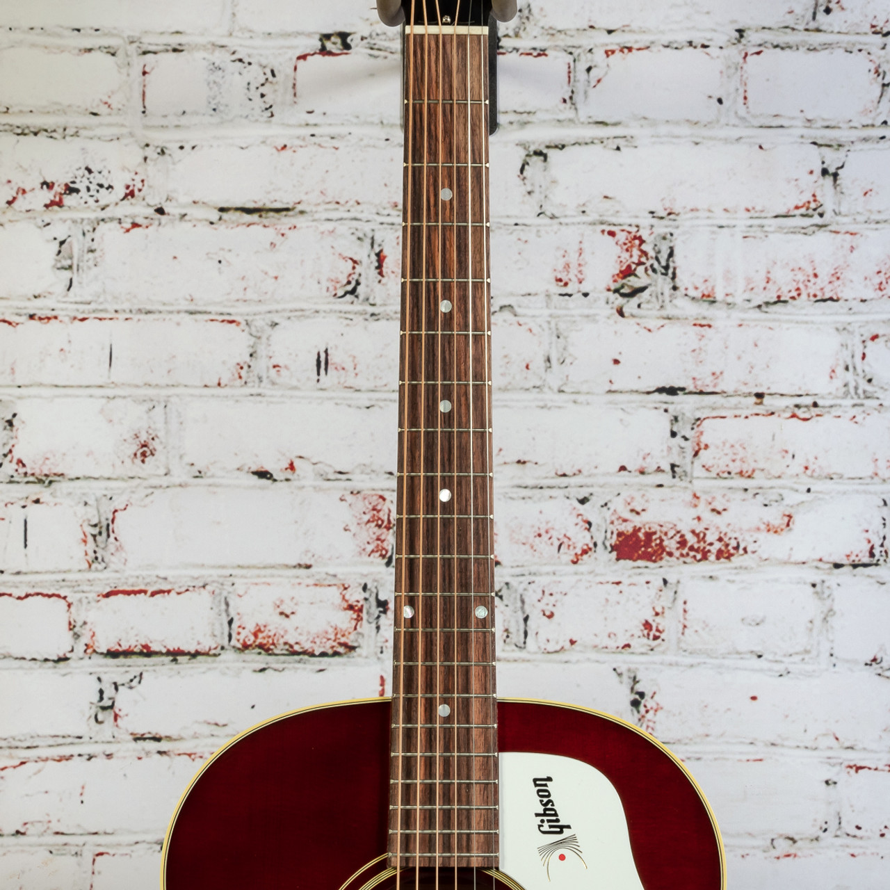 Gibson - 60s J-45 Original - Acoustic Guitar w/ Adjustable Saddle - Wine  Red - w/ Hardshell Case