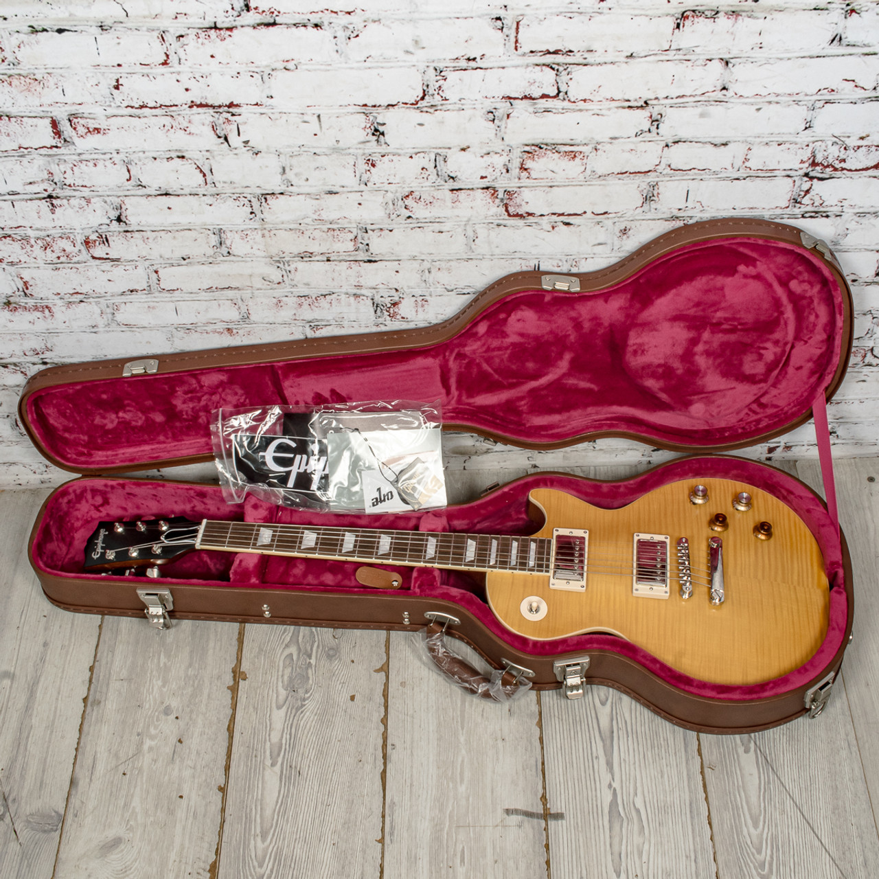 ギター Epiphone Kirk Hammett (Greeny Burst) Epiphone Kirk Hammett 