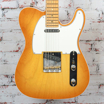Fender - Custom Shop American Telecaster® - Electric Guitar - Maple Fingerboard - Honey Burst - w/ Hardshell Case - x7530