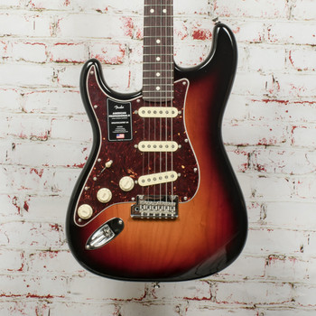 Fender  American Professional II Stratocaster® Left-Hand, Rosewood Fingerboard, 3-Color Sunburst