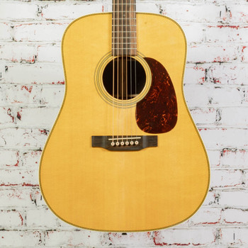 Martin HD-28E - Acoustic Electric Guitar - Natural w/Fishman Aura VT Enhance Electronics x7834