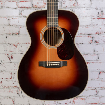Martin 00028EC Eric Clapton Signature Acoustic Guitar Sunburst w/OHSC x5509 (USED)
