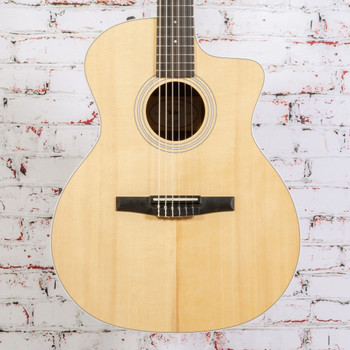 Taylor - 214ce-N - Classical Acoustic Guitar - Layered Rosewood Back and Sides - Tropical Mahogany Neck - Natural - x2106 (USED)
