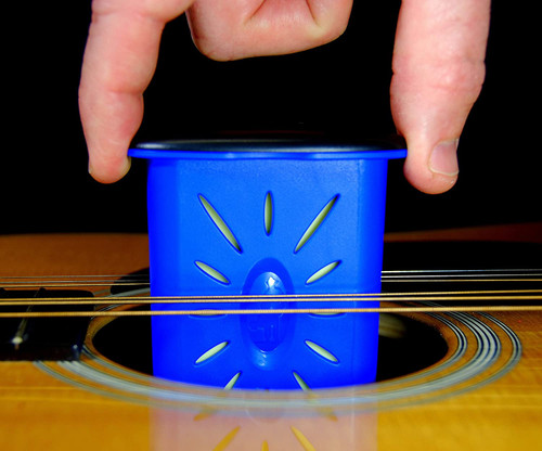 Music Nomad Humitar Acoustic Guitar Humidifier