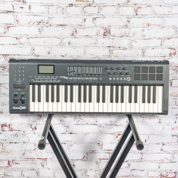 M-Audio - Axiom 49 - 49 Key MIDI Keyboard Controller - x3101 - USED M-Audio - Axiom 49 - 49 Key MIDI Keyboard Controller - x3101 - USED