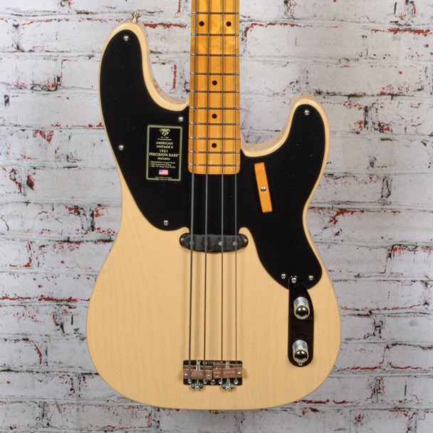 Fender - 75th Anniversary American Vintage II 1951 Precision Bass® Guitar - Maple Fingerboard - Butterscotch Blonde - w/ Hardshell Case - x0189